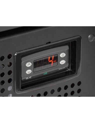 Frigorifero Bevande Nero  da banco Capacità 88 Lt - TKG120B